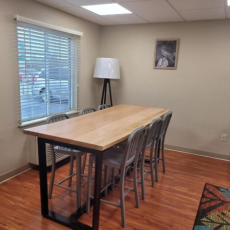 Woodspring Suites Louisville Clarksville Ngoại thất bức ảnh